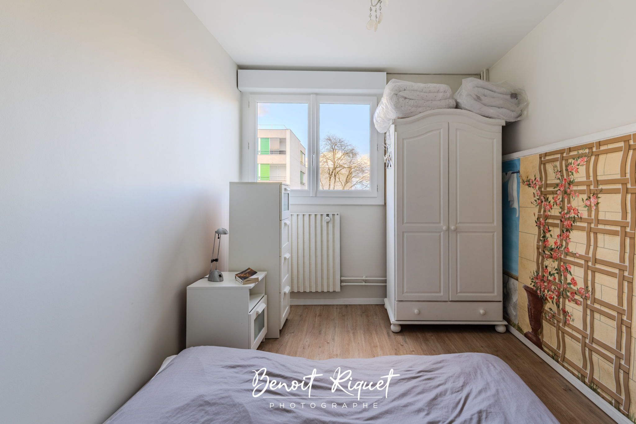 Appartement T3 rénové avec balcon, loggia et vue dégagée sur